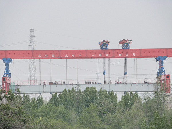 架橋機(jī)