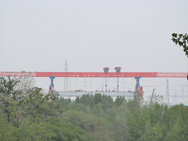 架橋機(jī)